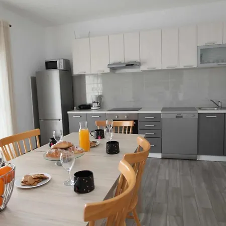 Apartment Ivana *